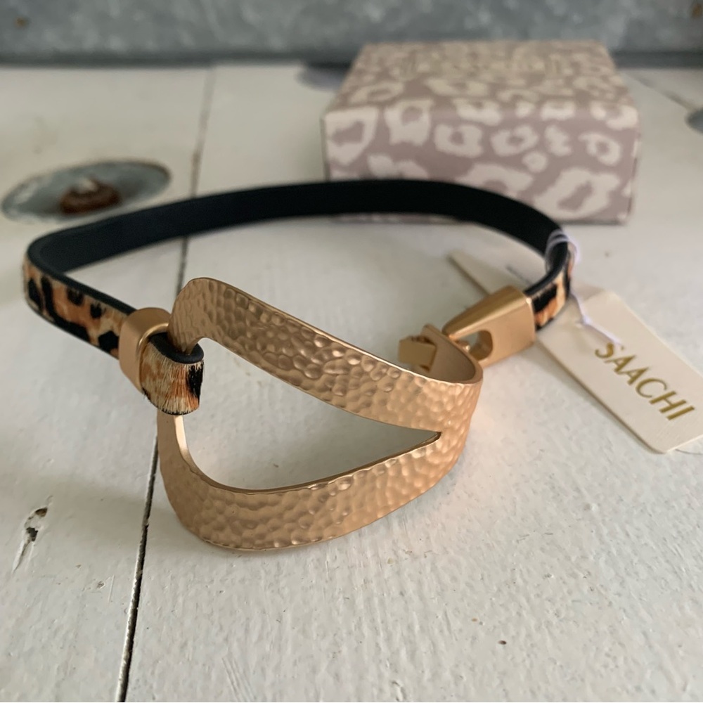 SAACHI Gold and Black Fashion Bracelet